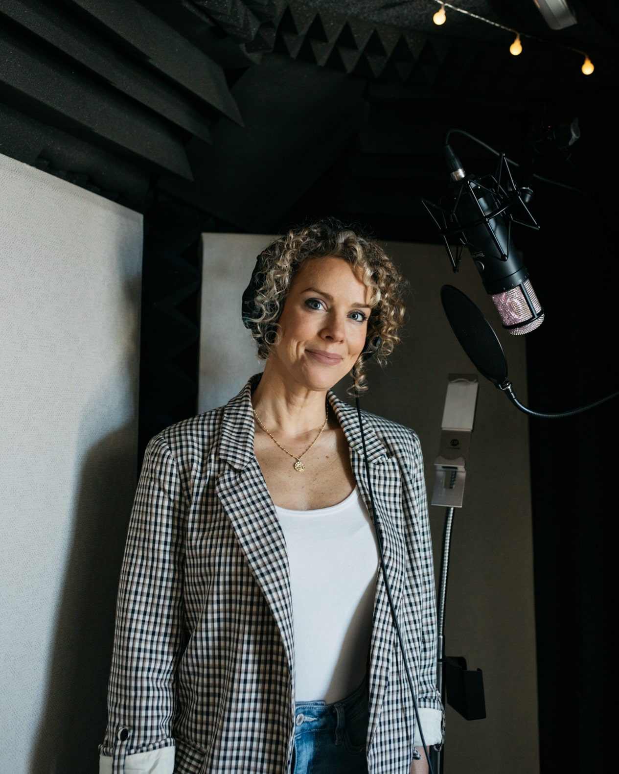 how to do voice overs studio