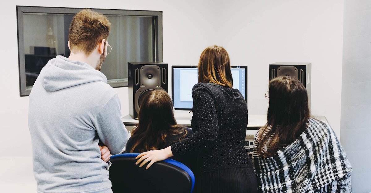 students-learn-in-sound-booth-1