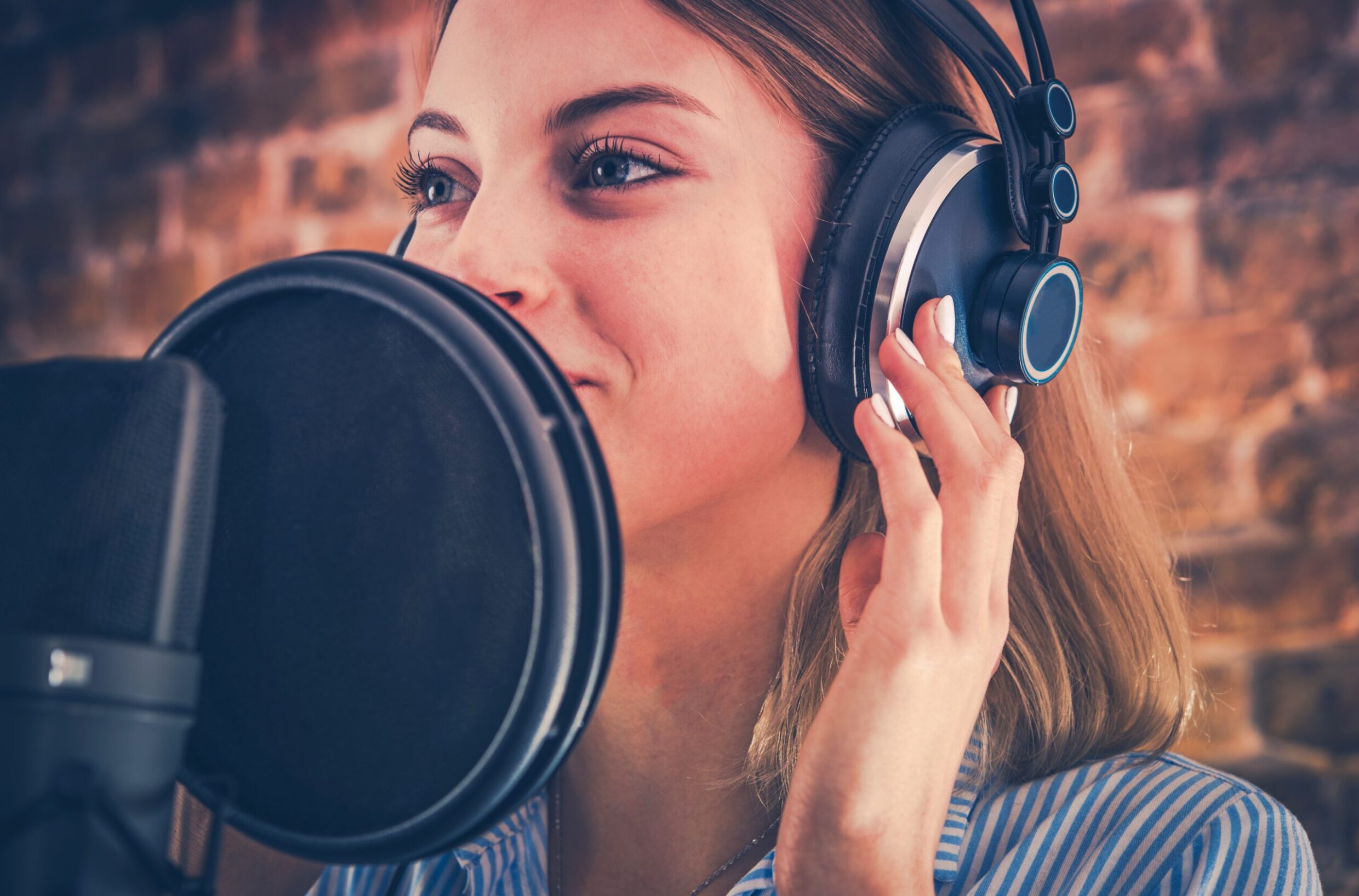 how to become an audiobook narrator